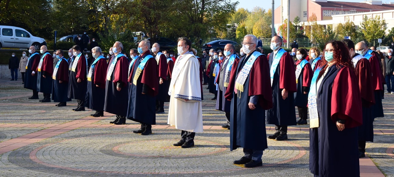 Büyük Önder Mustafa Kemal Atatürk'ü Saygı ve Minnetle Anıyoruz