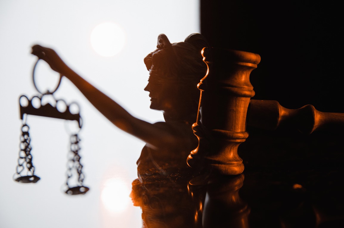 Hukuk Fakültesi Öğretim Üyesi Ödül Kazandı 