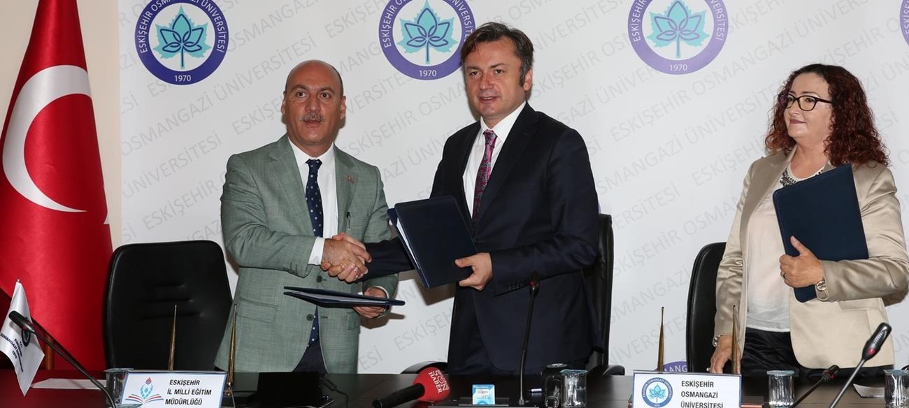 Üniversitemiz ile Eskişehir İl Milli Eğitim Müdürlüğü Arasında İşbirliği Protokolü İmzalandı