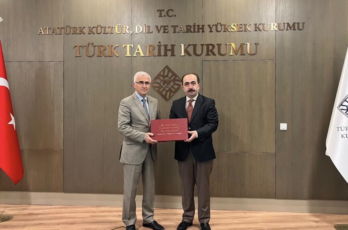 Rektör Prof. Dr. Kamil Çolak’tan Türk Tarih Kurumu Başkanı Prof. Dr. Yüksel Özgen’e Ziyaret