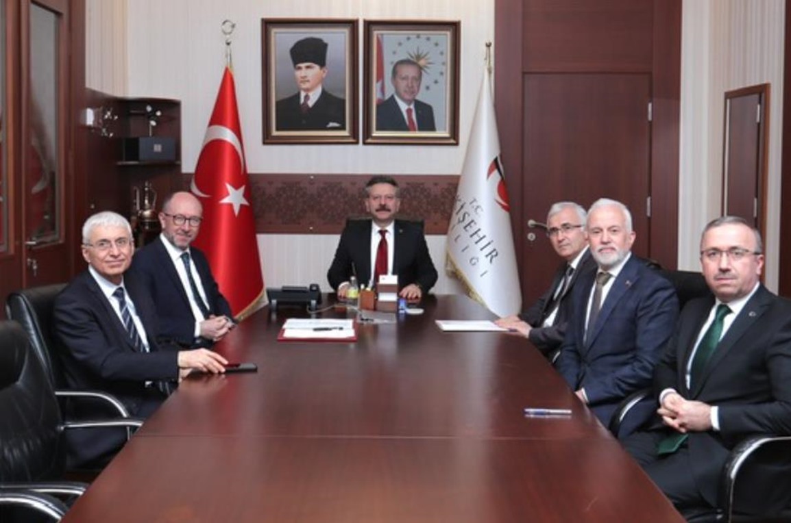 "Eskişehir’deki Okullarda Halk Sağlığı Farkındalığının Artırılması ile Sağlığın Geliştirilmesi Ve Güçlendirilmesi" İş Birliği Protokolü İmzalandı