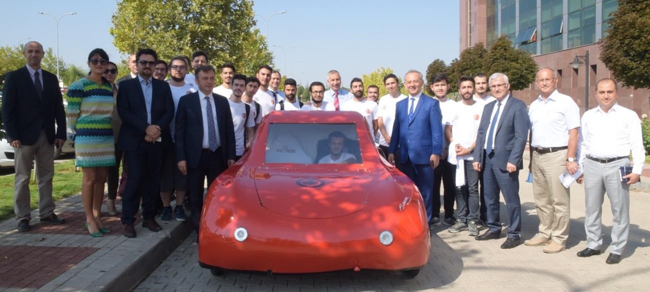 TÜBİTAK Elektrikli Araç Yarışlarına Katılacak Üniversitemiz Takımı Hazırlıklarını Tamamladı