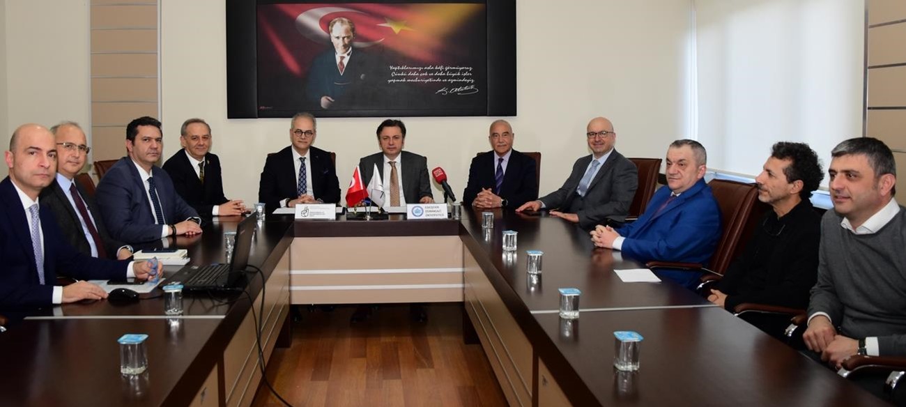 TİSK Mikrocerrahi ve Rekonstrüksiyon Vakfı'ndan Üniversitemiz Hastanesi'ne Önemli Bağış